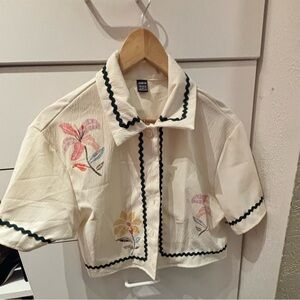 SHEIN White Blouse with Black Trim